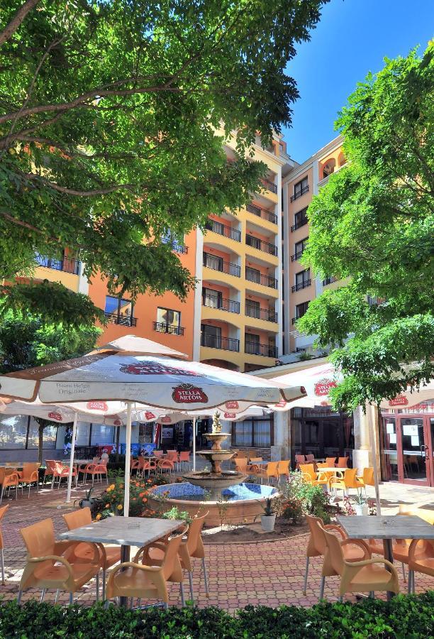 Hotel Paradise Green Park โกลเดน แซนส์ ภายนอก รูปภาพ